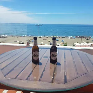  Apartment Centrico Atico Junto Al Mar